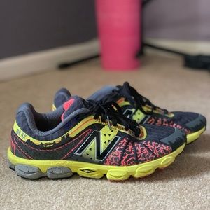 Women’s running shoes